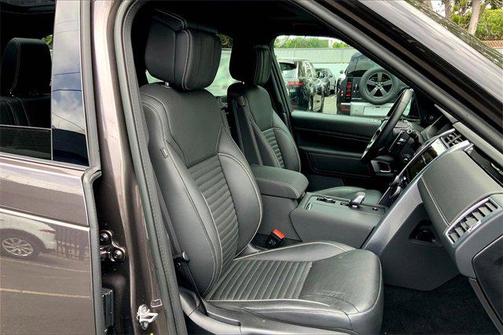 2023 Land Rover Discovery P360 HSE R-Dynamic