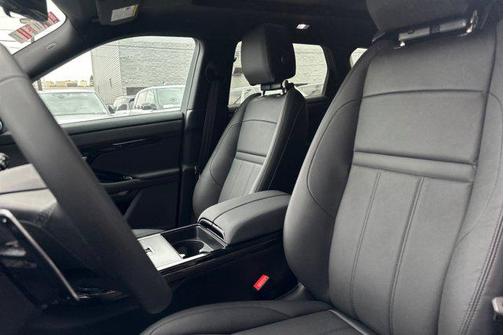 Eiger Grey Metallic 2026 Land Rover Range Rover Evoque Dynamic SE