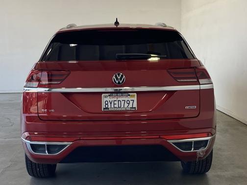 2021 Volkswagen Atlas Cross Sport 3.6 V6 SE w/ Technology R-Line