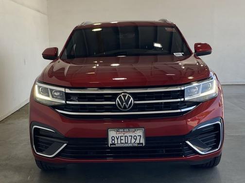 2021 Volkswagen Atlas Cross Sport 3.6 V6 SE w/ Technology R-Line