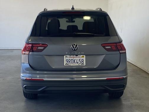 2024 Volkswagen Tiguan 2.0T S