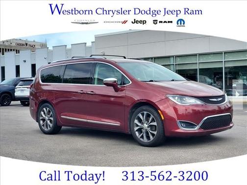 Velvet Red Pearlcoat 2019 Chrysler Pacifica Limited
