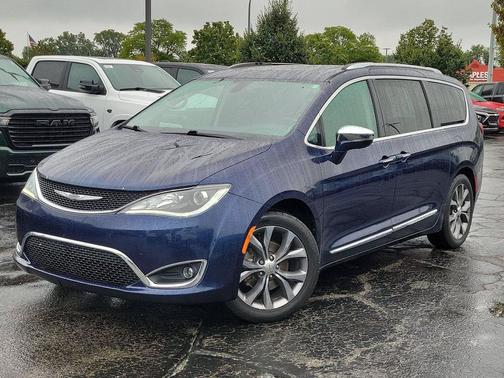 Jazz Blue Pearlcoat 2019 Chrysler Pacifica Limited