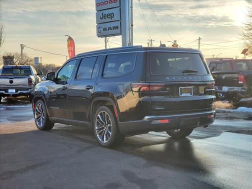 2022 Jeep Wagoneer Series III 4x4