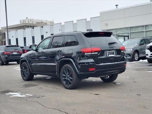 2020 Jeep Grand Cherokee Altitude