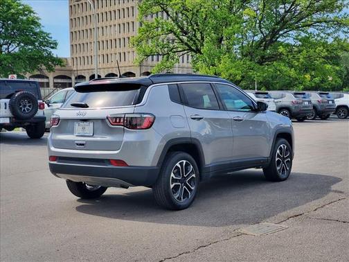 Baltic Gray Metallic Clearcoat 2024 Jeep Compass Limited