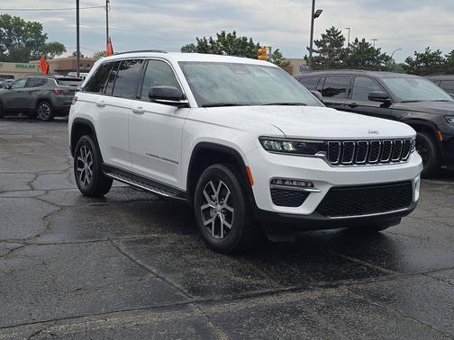 Bright White Clea 2025 Jeep Grand Cherokee Limited