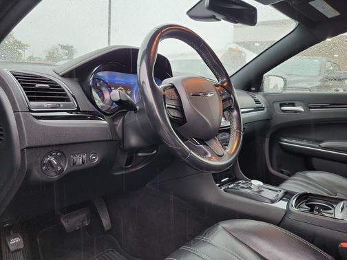 Granite Crystal Metallic Clearcoat 2019 Chrysler 300 S