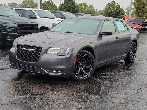 Granite Crystal Metallic Clearcoat 2019 Chrysler 300 S