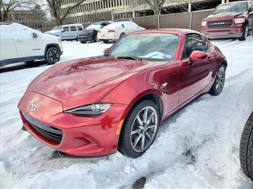 2022 Mazda MX-5 Miata RF Grand Touring