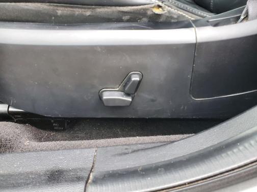 2013 Chrysler 200 Limited