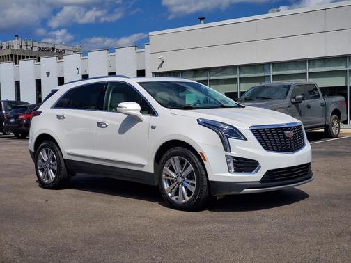 Crystal White Tricoat 2024 Cadillac XT5 Premium Luxury