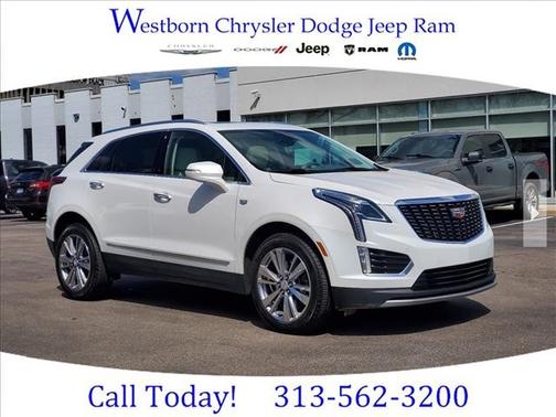 Crystal White Tricoat 2024 Cadillac XT5 Premium Luxury