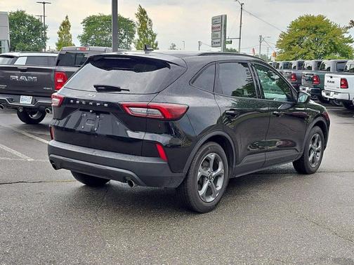 Agate Black Metal 2025 Ford Escape ST-Line