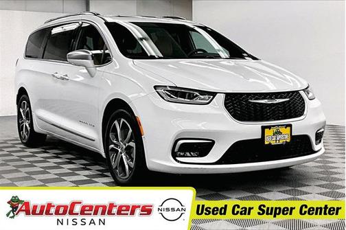 2022 Chrysler Pacifica L
