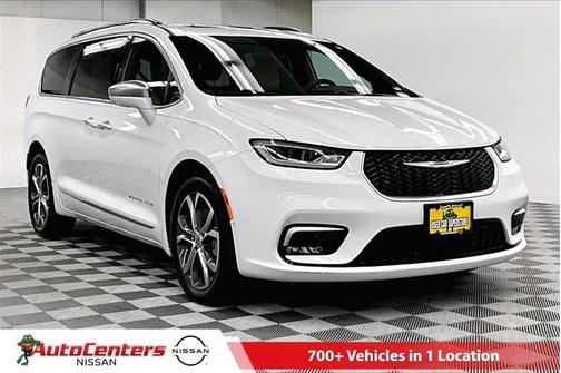 2022 Chrysler Pacifica L