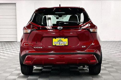 Scarlet Ember Tintcoat 2023 Nissan Kicks SR