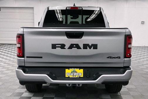 Billet Silver Metallic Clearcoat 2025 RAM 1500 Big Horn/Lone Star
