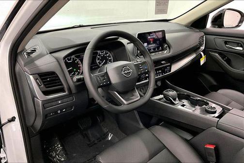 Everest White Pearl Tricoat 2026 Nissan Rogue Dark Armor