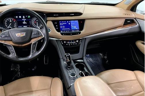 2021 Cadillac XT5 Sport
