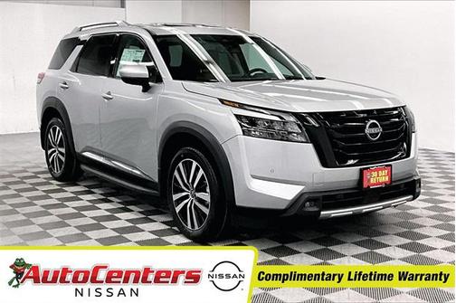 2025 Nissan Pathfinder Platinum 4WD