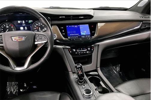 2021 Cadillac XT6 Premium Luxury FWD