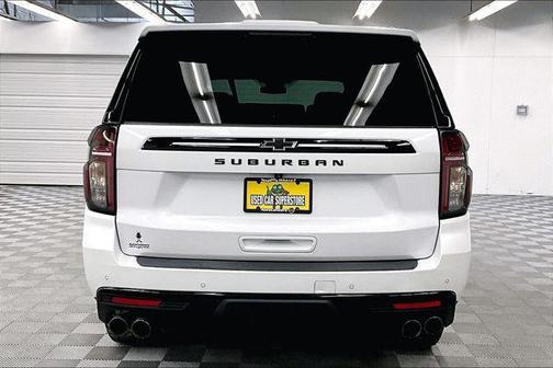 2023 Chevrolet Suburban 4WD Z71