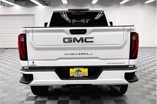 2025 GMC Sierra 3500 Denali