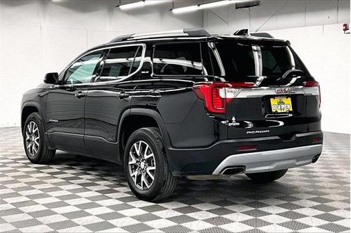 2020 GMC Acadia SLE