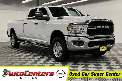 Bright White Clearcoat 2023 RAM 3500 Tradesman Crew Cab 4x4 8' Box