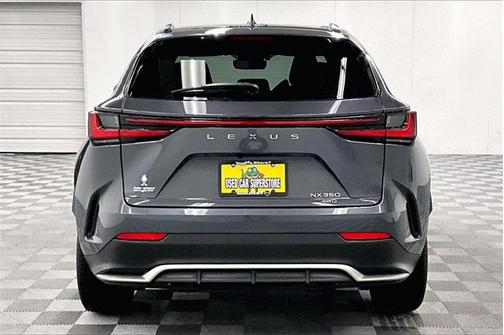 2022 Lexus NX 350 F SPORT Handling