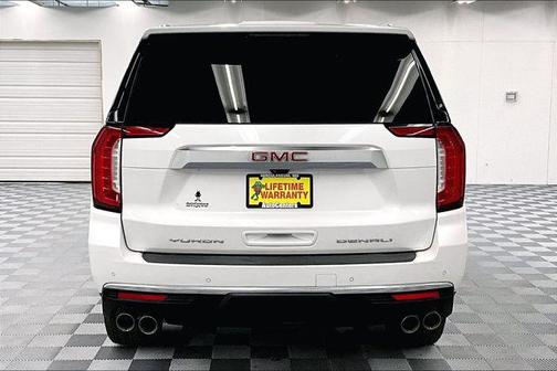 White Frost Tricoat 2021 GMC Yukon Denali