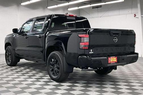 Super Black 2026 Nissan Frontier SV