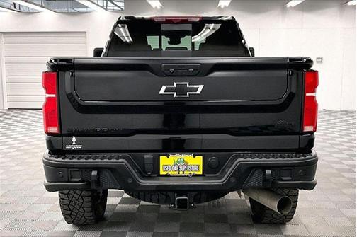 2025 Chevrolet Silverado 2500 Crew Cab, Standard Bed, ZR2, 4WD