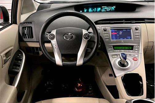 2013 Toyota Prius Four