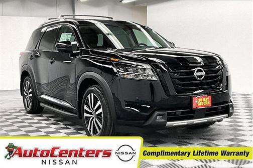 2025 Nissan Pathfinder Platinum 4WD