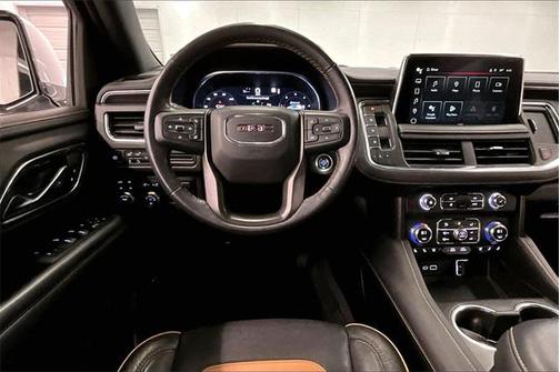 2022 GMC Yukon 4WD AT4