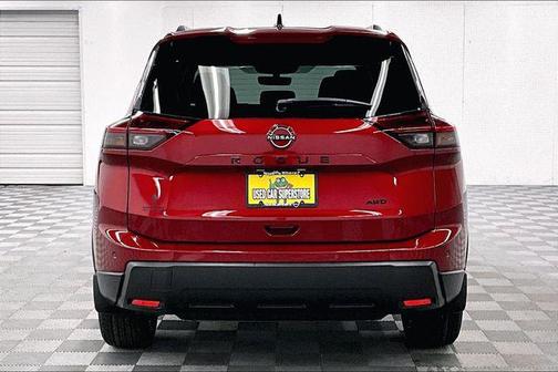 Scarlet Ember Tintcoat 2026 Nissan Rogue Dark Armor