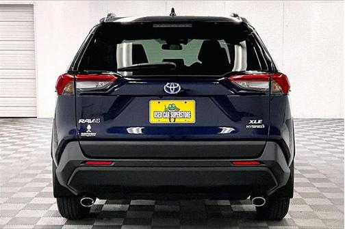 2021 Toyota RAV4 Hybrid XLE Premium