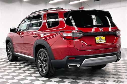 2024 Honda Pilot Touring 8-Passenger
