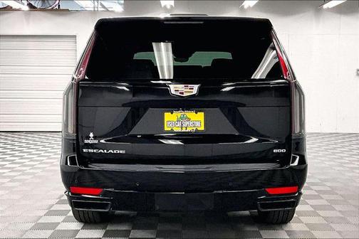 Bllack 2021 Cadillac Escalade Sport