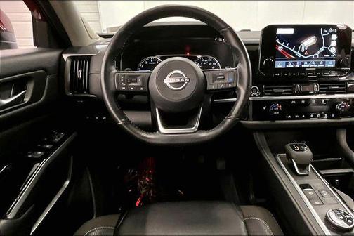 Scarlet Ember 2024 Nissan Pathfinder SL 4WD