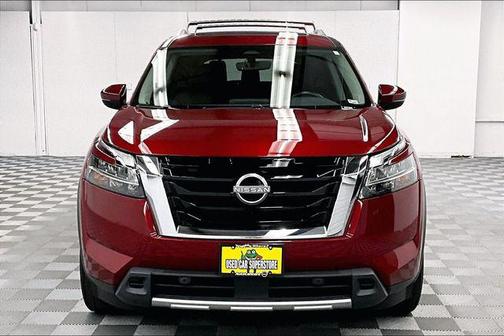 Scarlet Ember 2024 Nissan Pathfinder SL 4WD