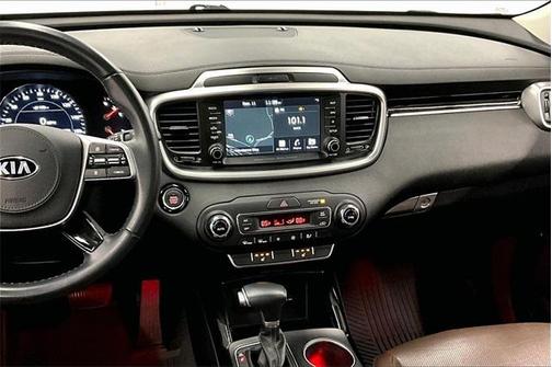 2020 Kia Sorento SX