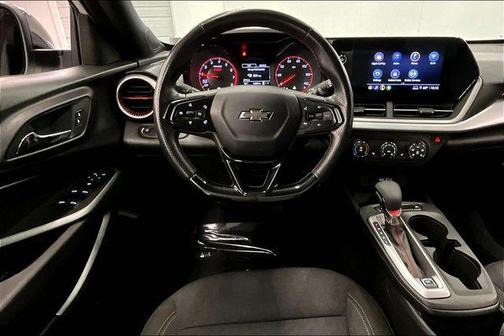 Summit White 2024 Chevrolet Trax FWD 1RS