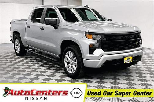 2022 Chevrolet Silverado 1500 Custom