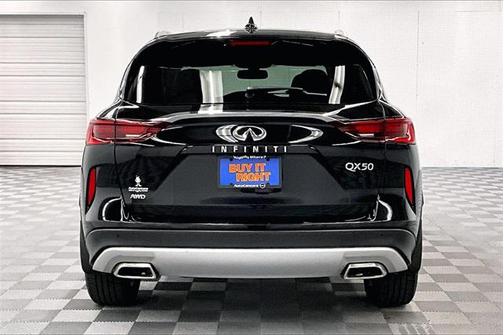 2022 INFINITI QX50 LUXE AWD