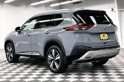 Boulder Gray Pearl 2023 Nissan Rogue Platinum