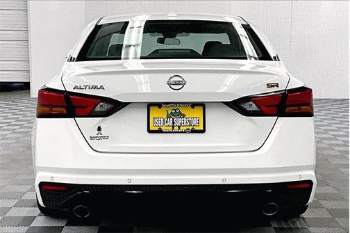 2024 Nissan Altima SR FWD