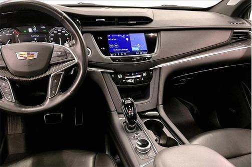 2024 Cadillac XT5 Sport